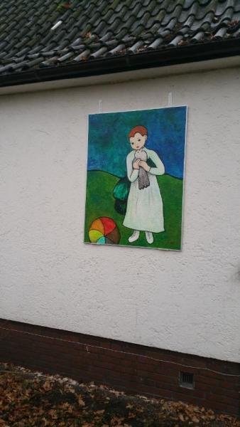 Mädchen mit Taube